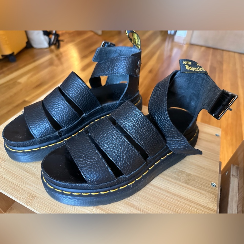 Dr. Martens Clarissa II Size 8 Black Leather Platform Sandals